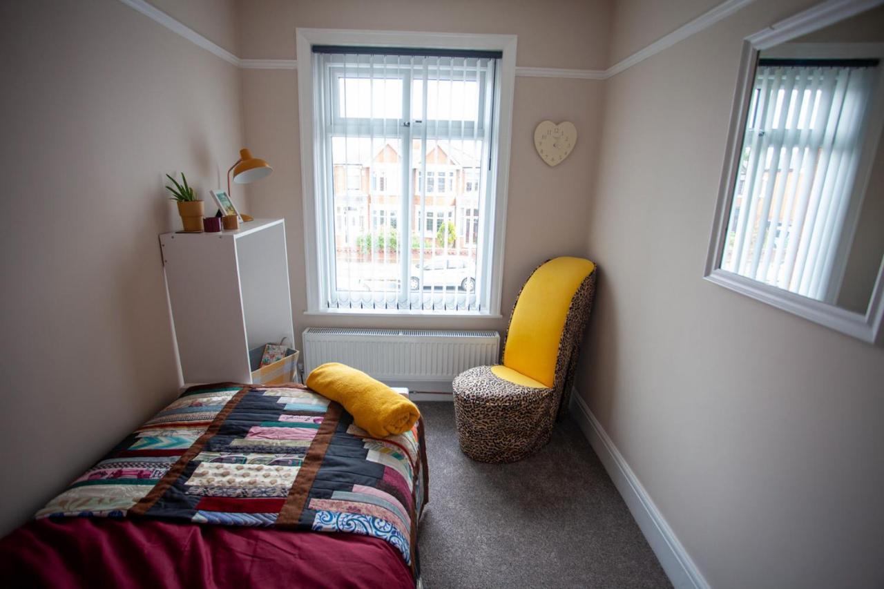 Quiet Residence Close To M6 Preston Samlesbury Екстер'єр фото