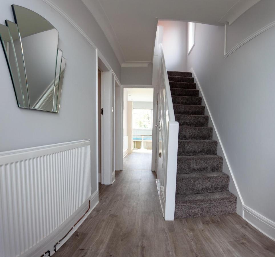 Quiet Residence Close To M6 Preston Samlesbury Екстер'єр фото